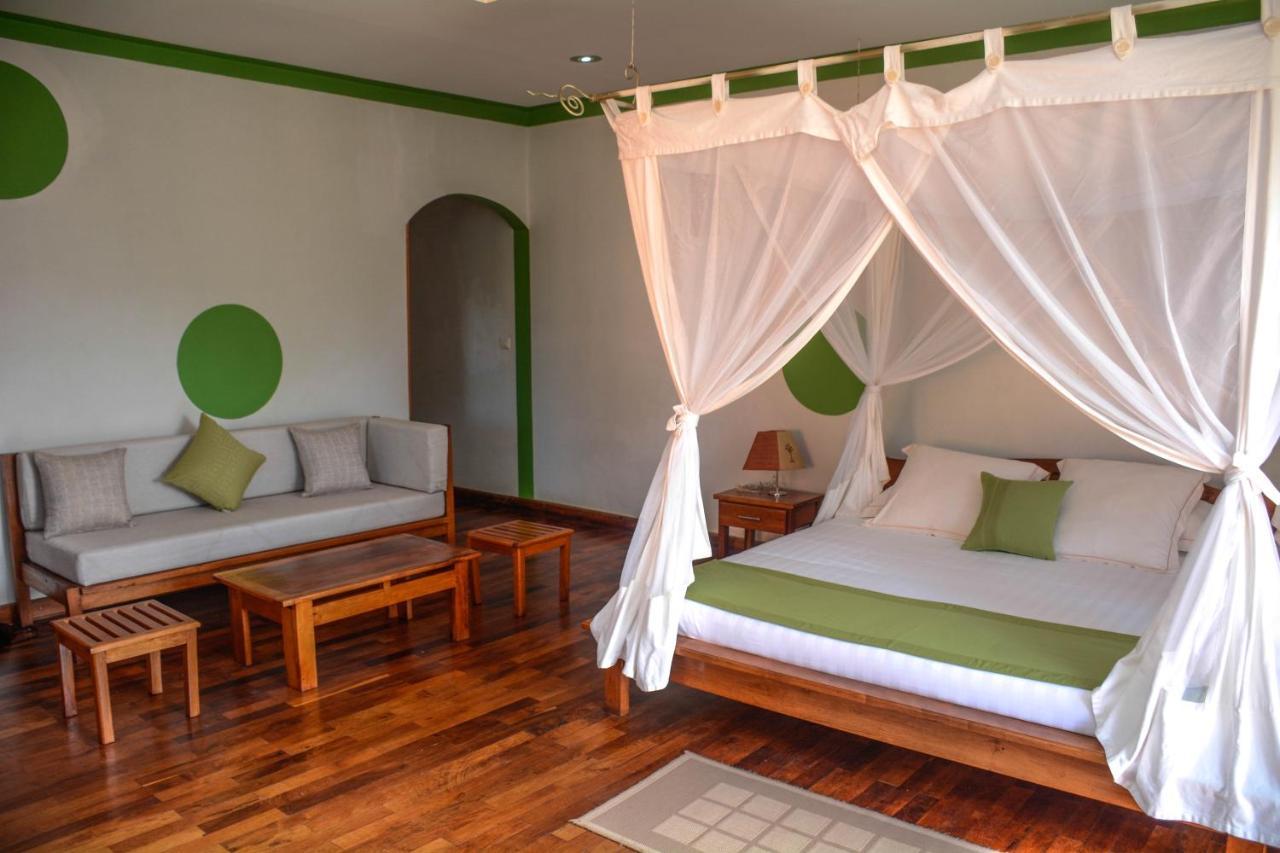 Andasibe Cyperus Hotel Moramanga Exteriér fotografie